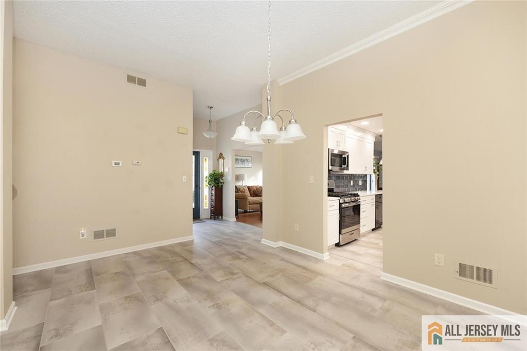 28 Edinburgh Drive #B, Monroe Township, New Jersey image 20