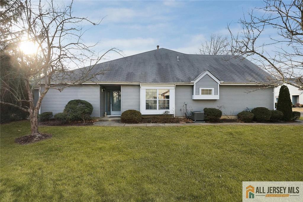 28 Edinburgh Drive #B, Monroe Township, New Jersey image 5