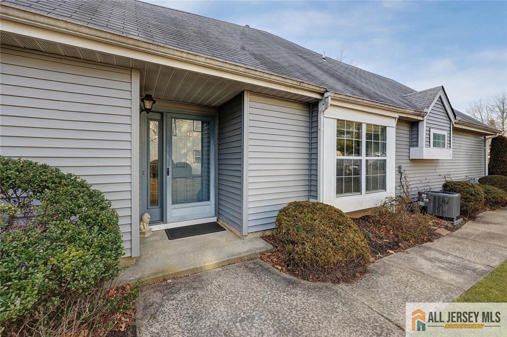28 Edinburgh Drive #B, Monroe Township, New Jersey image 7