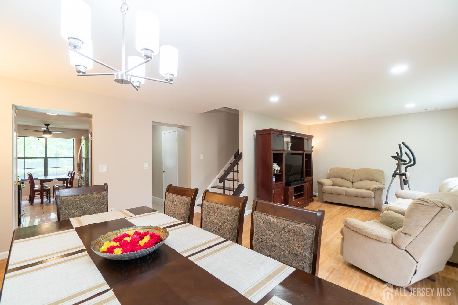 48 Woodfern Street, Edison, New Jersey image 10