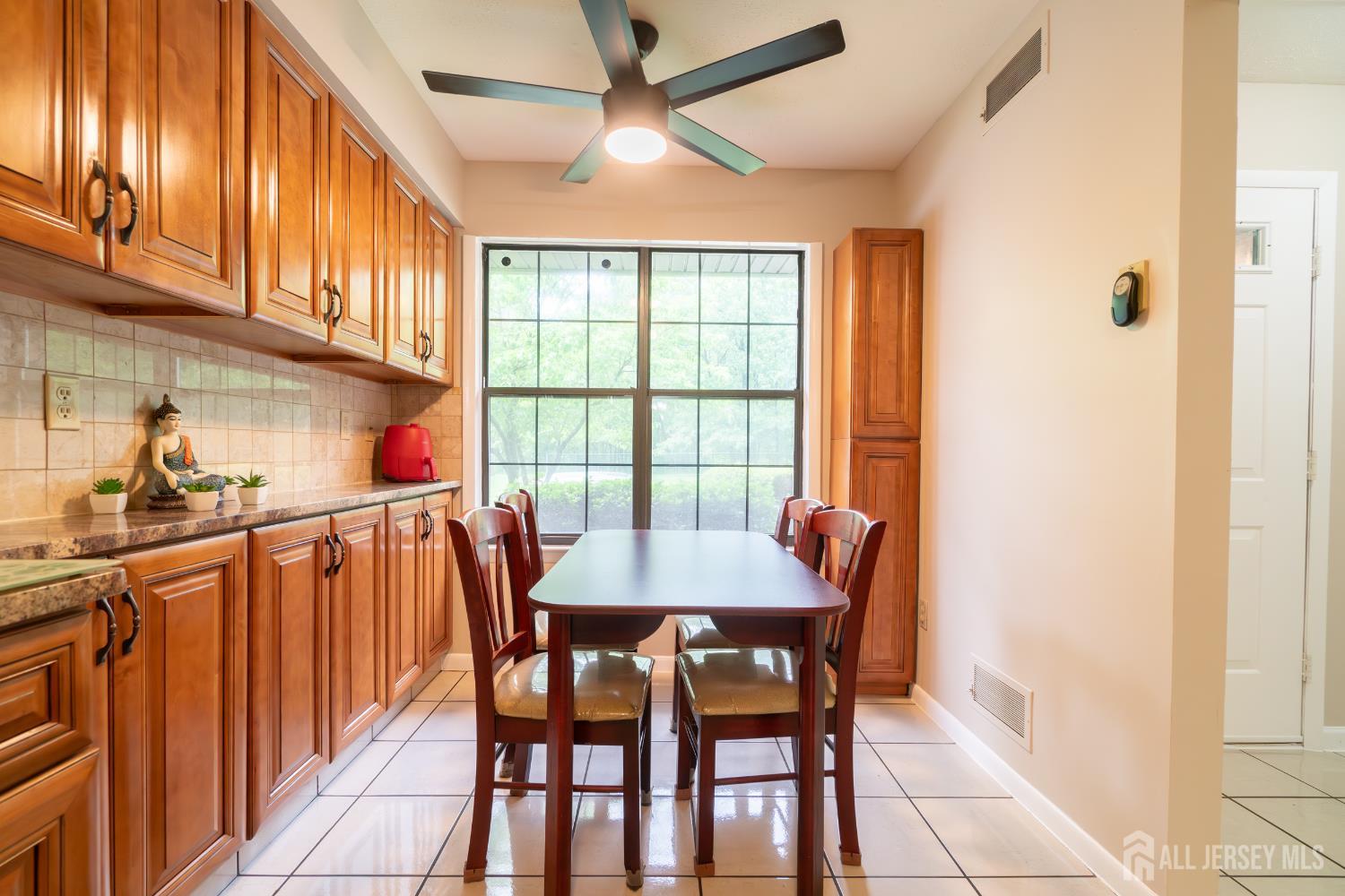 48 Woodfern Street, Edison, New Jersey image 3