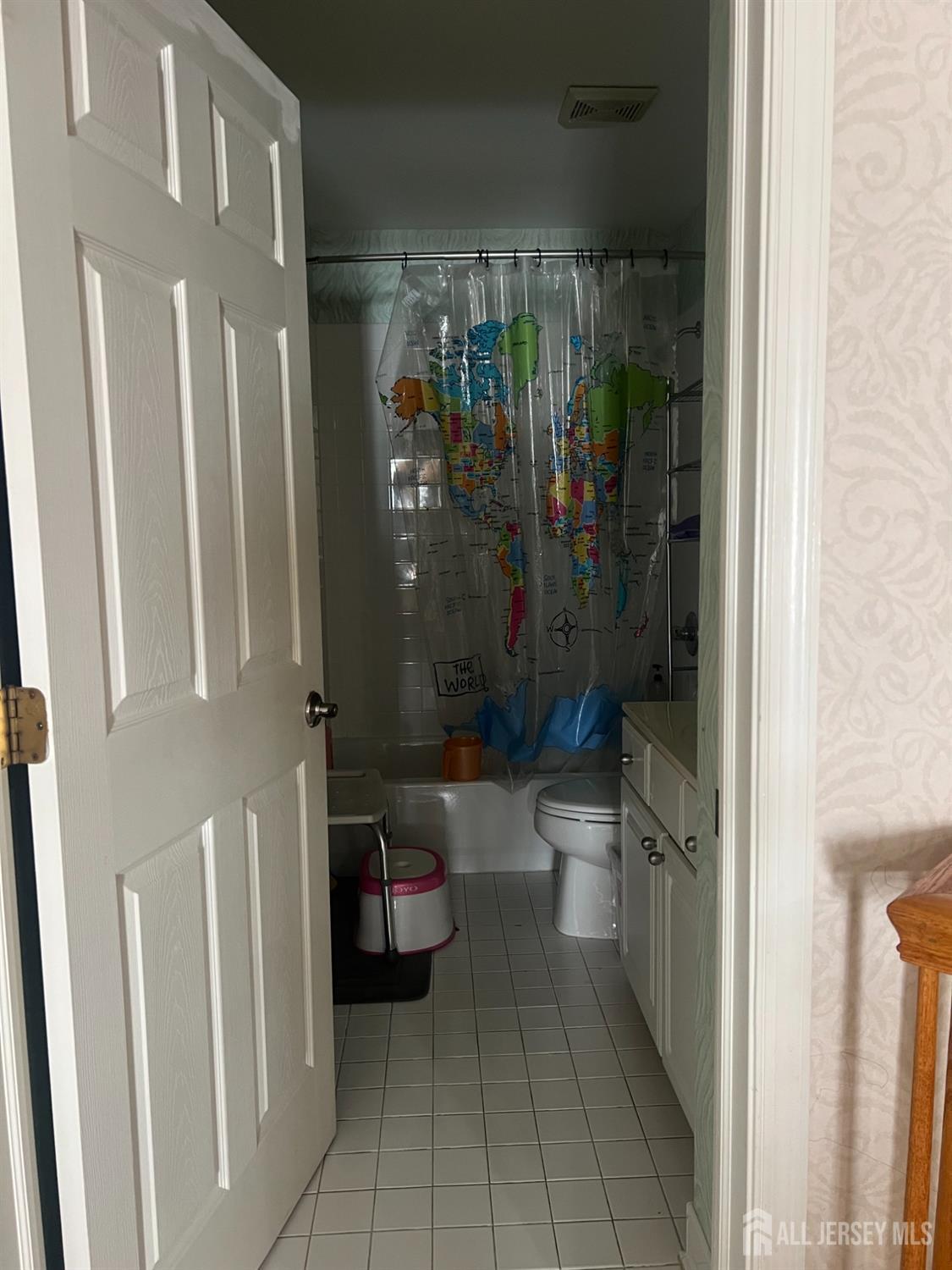 Monroe, New Jersey 08831, United States, 3 Bedrooms Bedrooms, ,3 BathroomsBathrooms,Residential,Active,3704