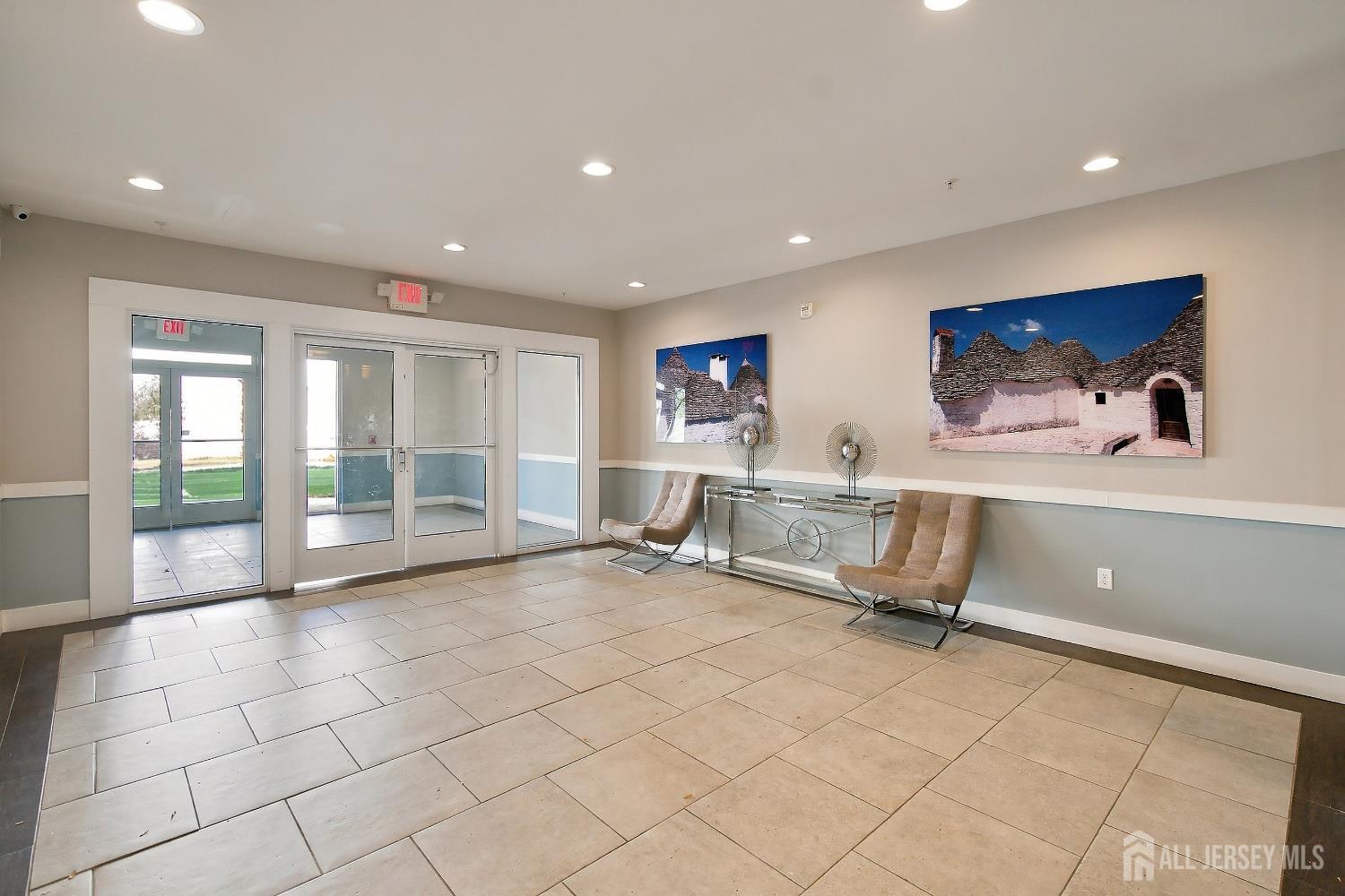 324 Pond Lane