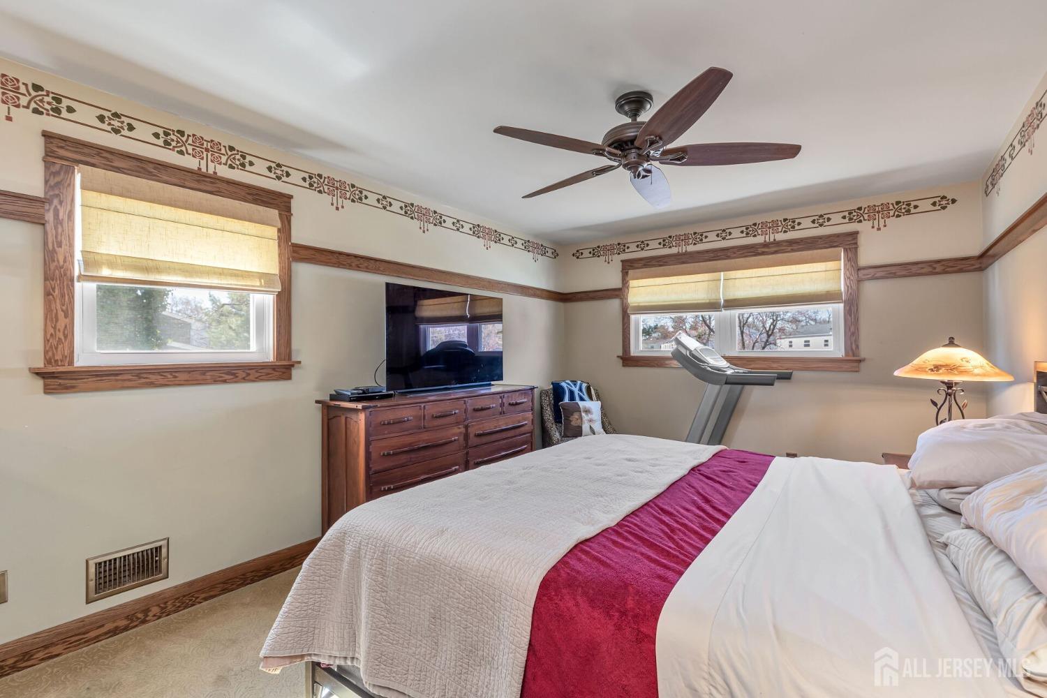 40 Winston Drive, Franklin, New Jersey image 22