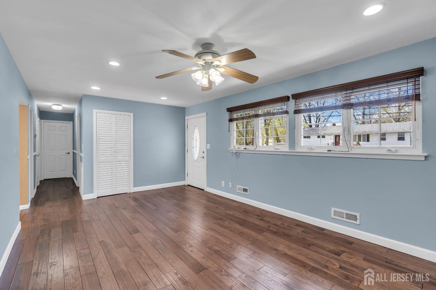 27 Brookside Road, Edison, New Jersey image 5