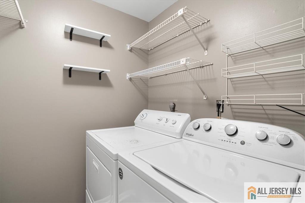 Plainsboro, New Jersey 08536, United States, 3 Bedrooms Bedrooms, ,3 BathroomsBathrooms,Residential,Active,248467