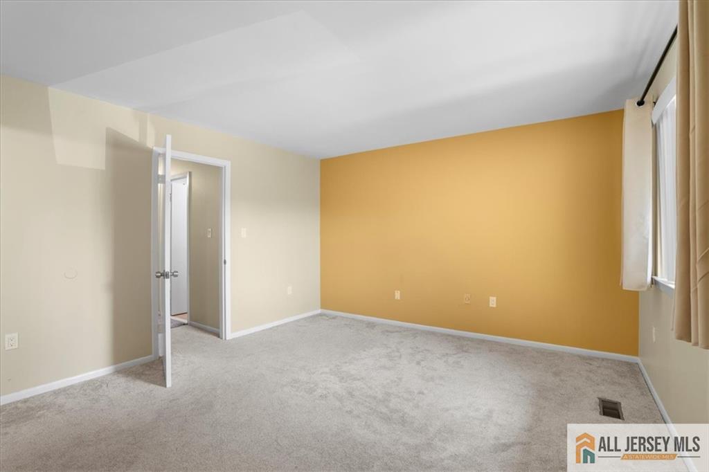 Plainsboro, New Jersey 08536, United States, 3 Bedrooms Bedrooms, ,3 BathroomsBathrooms,Residential,Active,248467