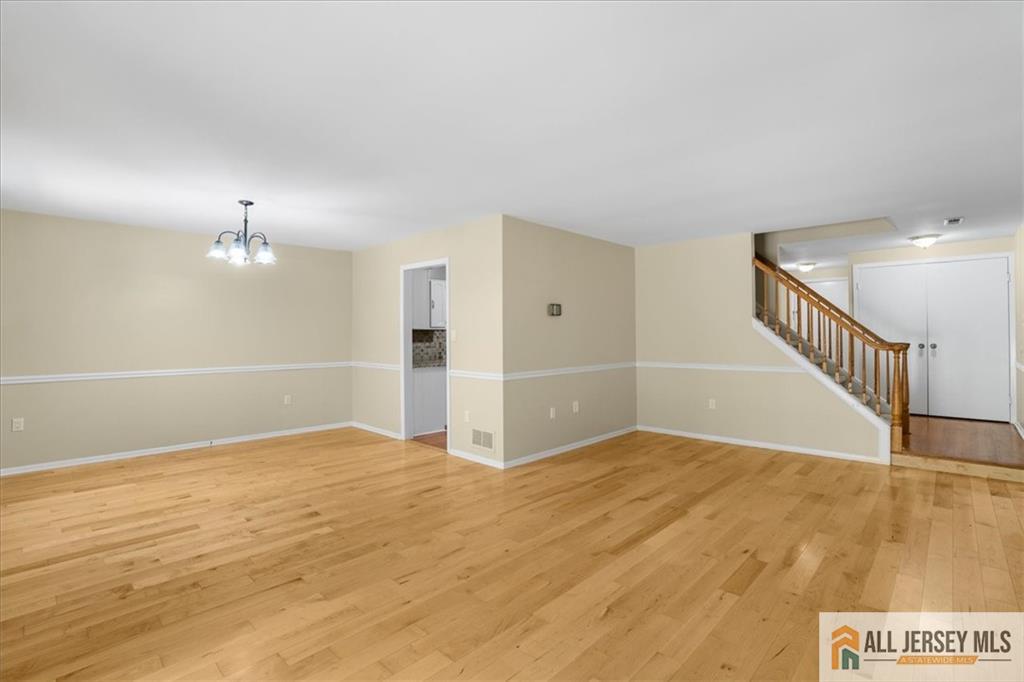 Plainsboro, New Jersey 08536, United States, 3 Bedrooms Bedrooms, ,3 BathroomsBathrooms,Residential,Active,248467