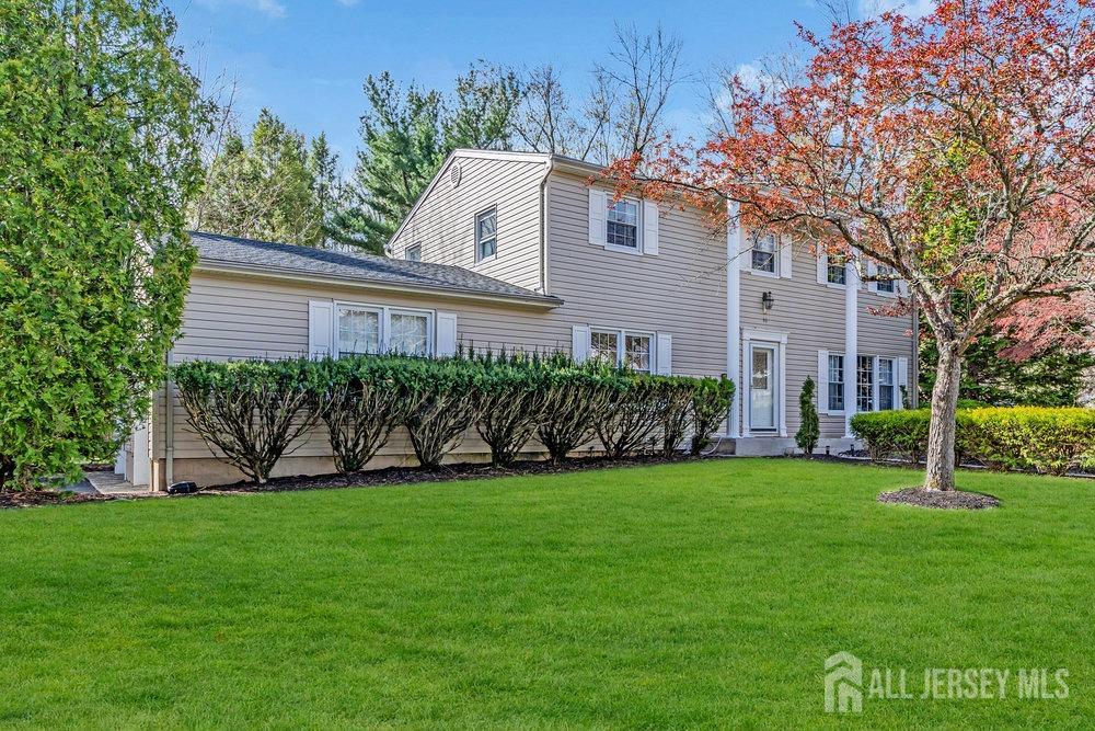 10 Kings Road, East Brunswick, New Jersey image 2