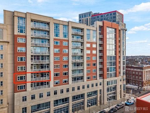 Condo For Sale - 20 Livingston Avenue #506<br/> New Brunswick, NJ 08901