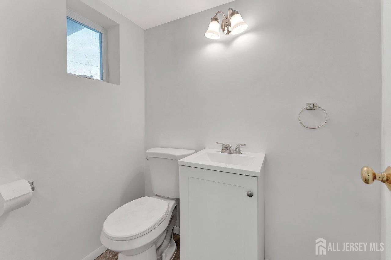 114 Jeffery Road, Colonia, New Jersey image 22