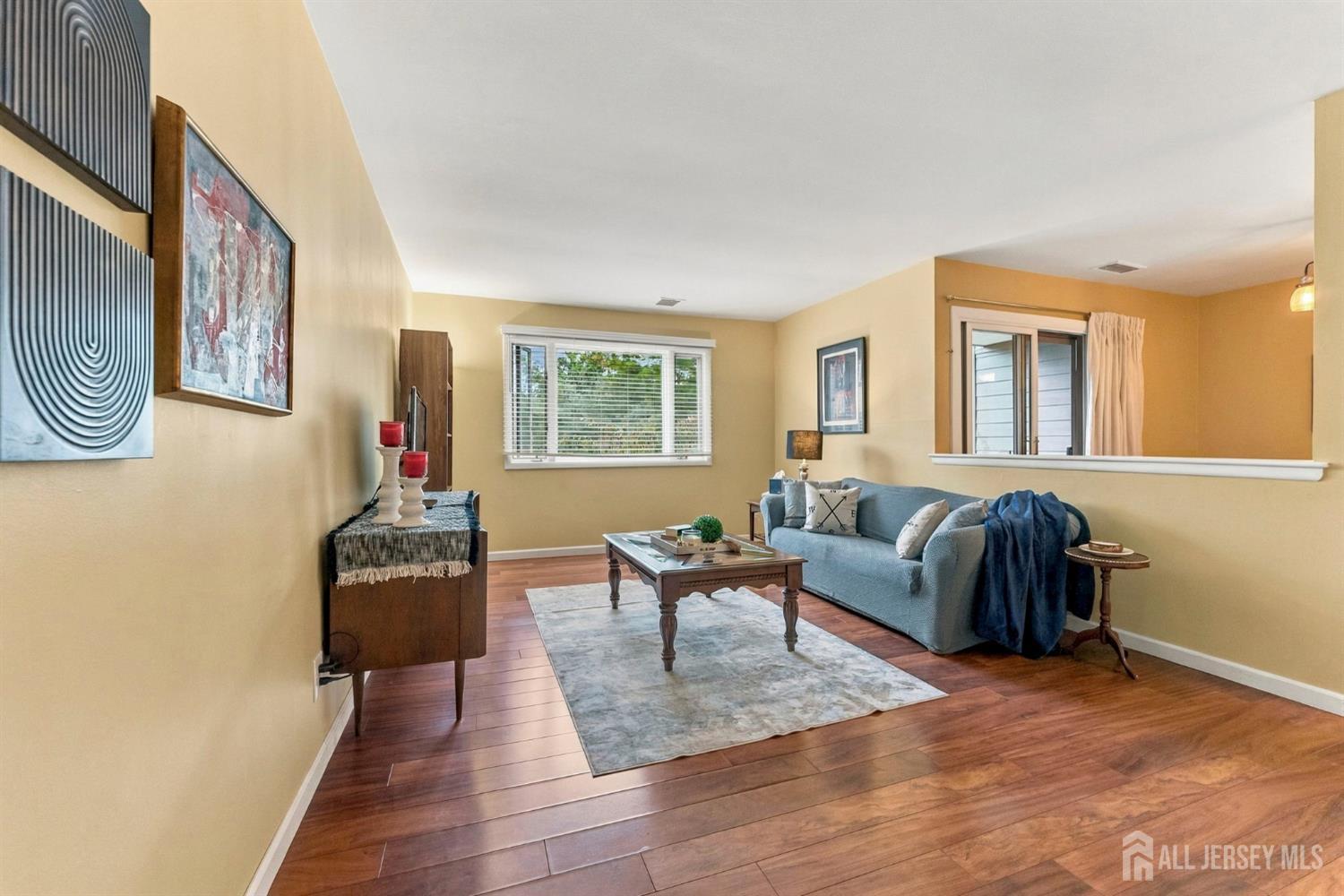 2214 Sayre Drive