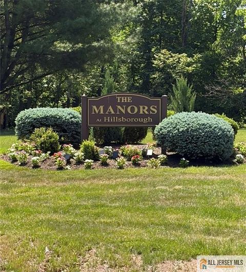 Townhouse For Rent - 23 Estate Road<br/> Hillsborough, NJ 08844