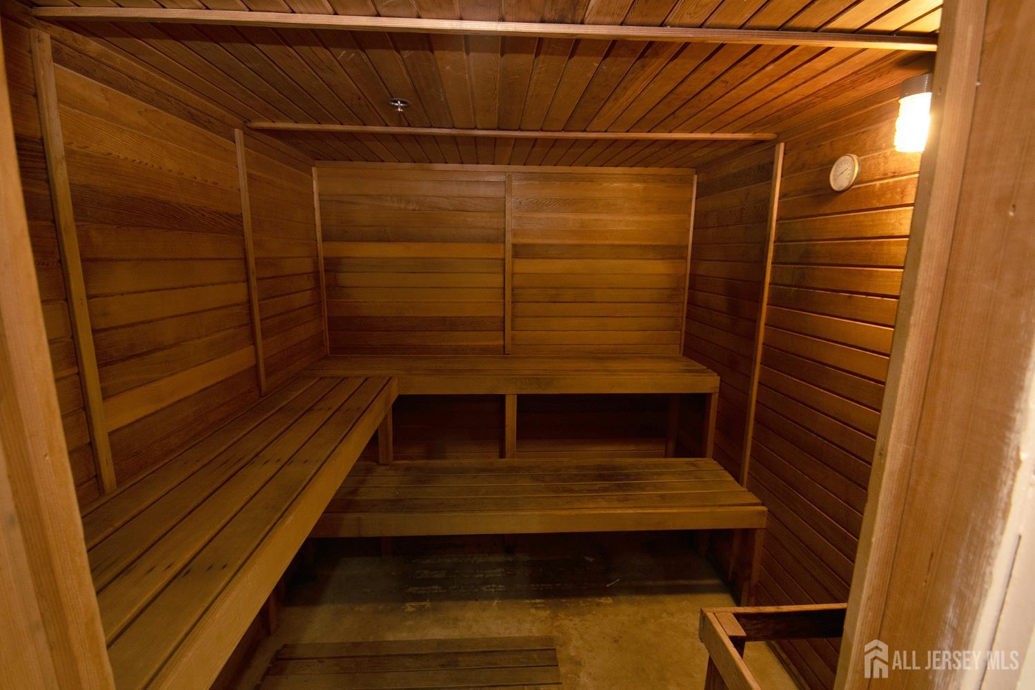 Freehold, New Jersey 07728, United States, 3 Bedrooms Bedrooms, ,3 BathroomsBathrooms,Residential,Active,190134