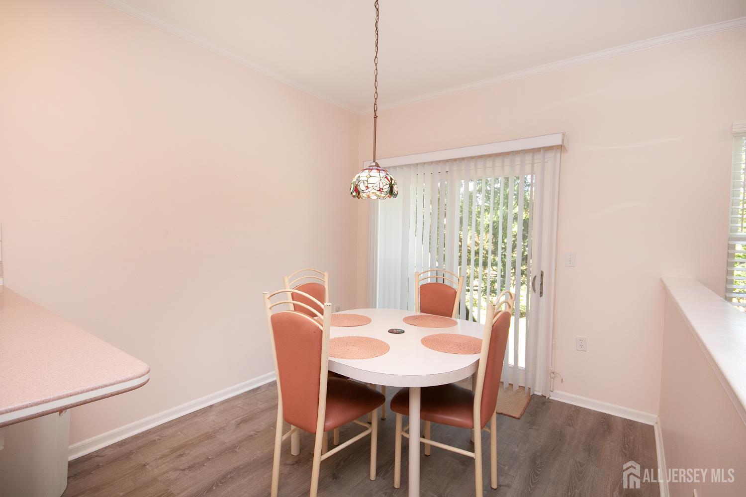 Freehold, New Jersey 07728, United States, 3 Bedrooms Bedrooms, ,3 BathroomsBathrooms,Residential,Active,190134