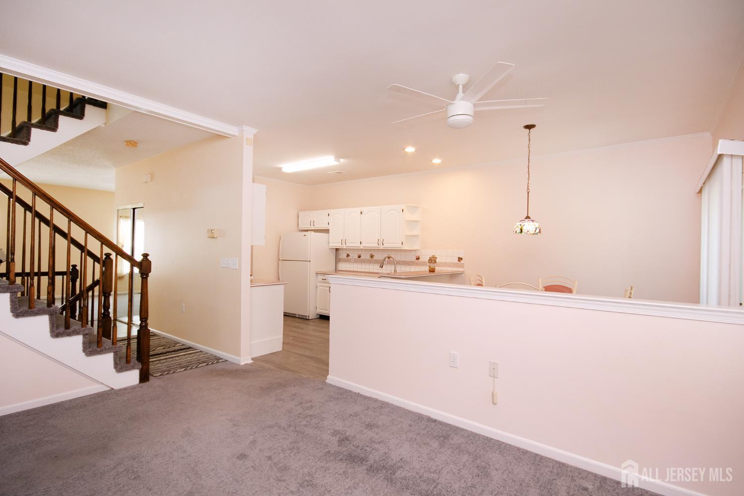 Freehold, New Jersey 07728, United States, 3 Bedrooms Bedrooms, ,3 BathroomsBathrooms,Residential,Active,190134