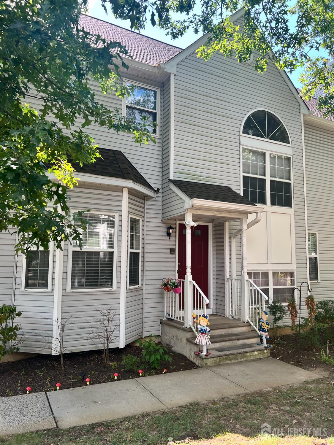 Freehold, New Jersey 07728, United States, 3 Bedrooms Bedrooms, ,3 BathroomsBathrooms,Residential,Active,190134