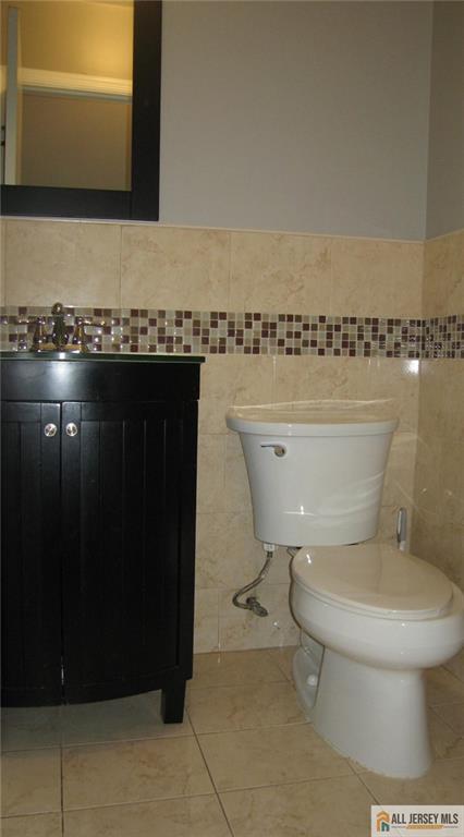 4004 Birchwood Court, North Brunswick, New Jersey image 3