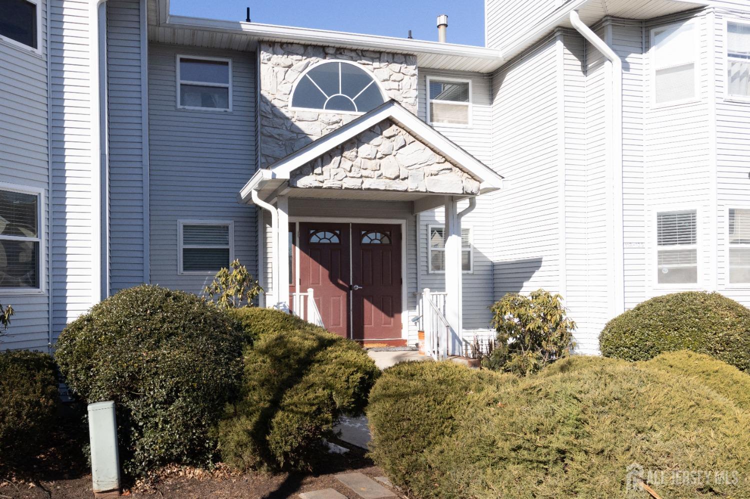 Manville, New Jersey 08835, United States, 3 Bedrooms Bedrooms, ,1 BathroomBathrooms,Residential,Active,101985