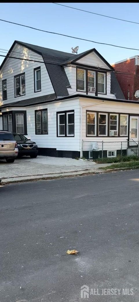 Multifamily For Sale - 23 W Christoph Avenue<br/> Trenton, NJ 08618