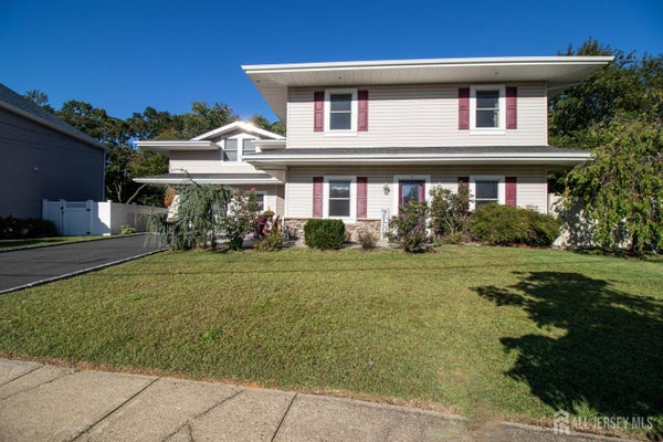 3 MATANO CT, MONROE TOWNSHIP, NJ 08831 - Image 9ede371c634c154a478babcdf70ea926/2706366385