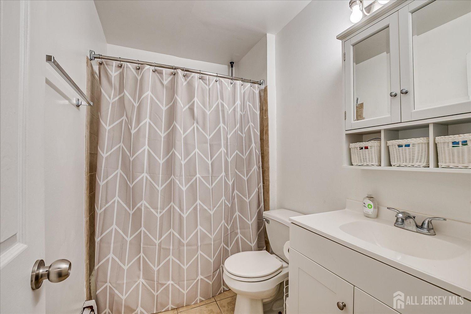 323 Gill Lane #7A, Iselin, New Jersey image 11