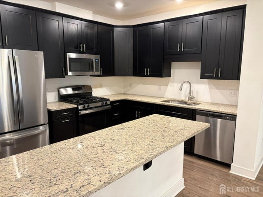 733 STILLER LN, JAMESBURG, NJ 08831 - Image 9ef151adf98fbe54bdcfef7a739fcfe4/4906612