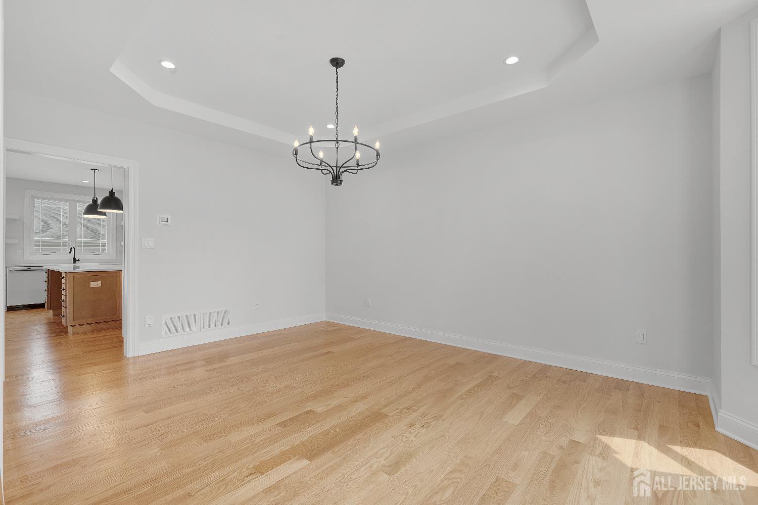 9 Links Drive, Edison, New Jersey image 25