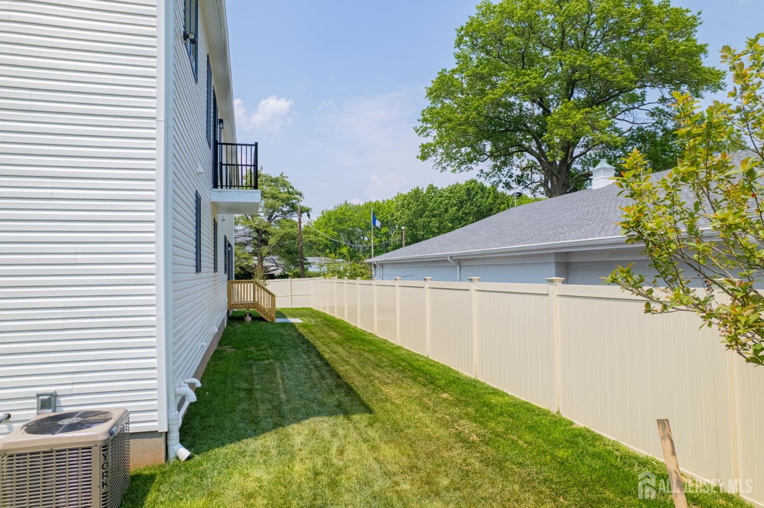 9 Links Drive, Edison, New Jersey image 14