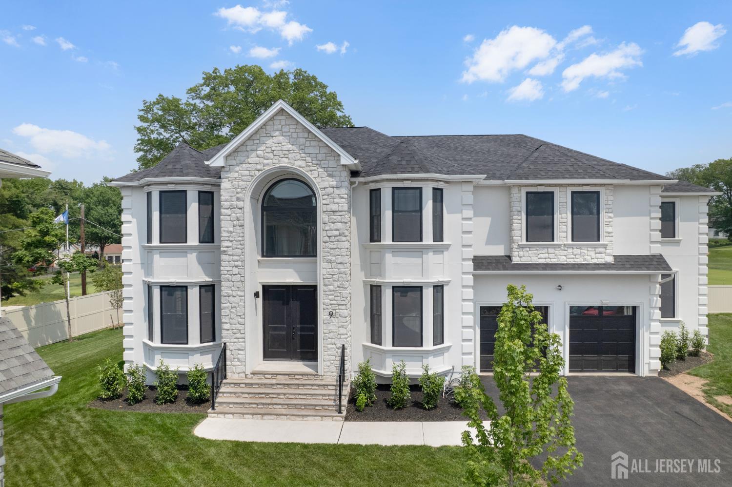 9 Links Drive, Edison, New Jersey image 1