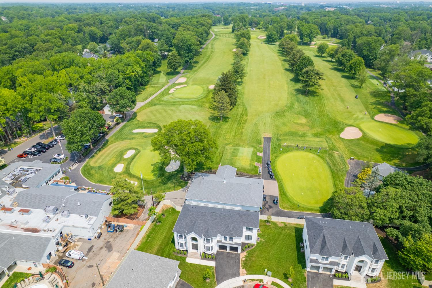 9 Links Drive, Edison, New Jersey image 2