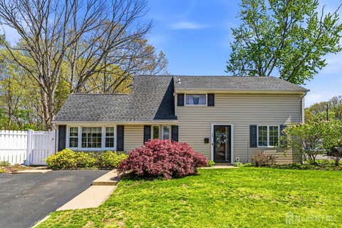 Homes For Sale - 14 Sunrise Road<br/> Old Bridge, NJ 08857