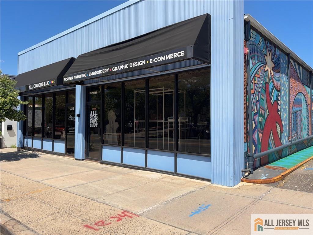 Photo 1 of 17 — 0-425-427 Raritan Avenue, Highland Park, NJ 08904