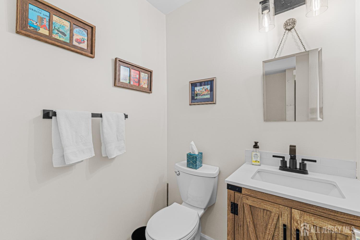182 Heywood Court, Old Bridge, New Jersey image 13