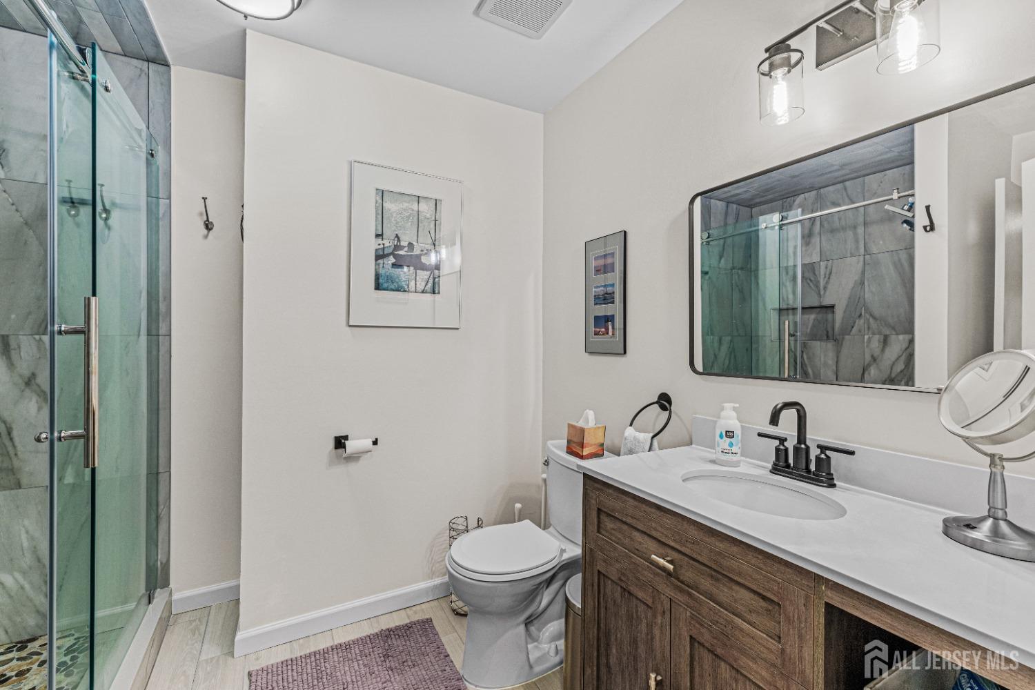 182 Heywood Court, Old Bridge, New Jersey image 25