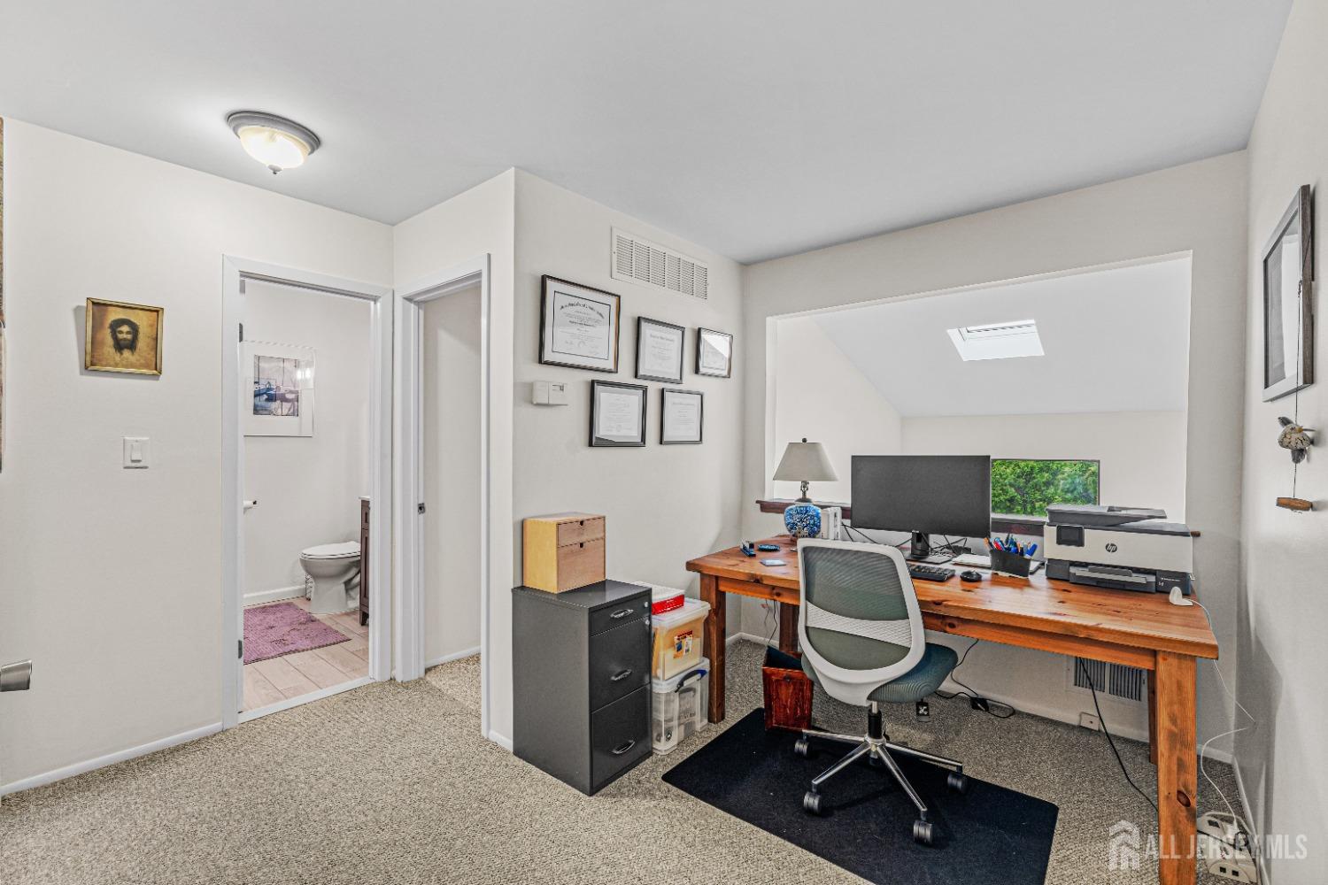 182 Heywood Court, Old Bridge, New Jersey image 16