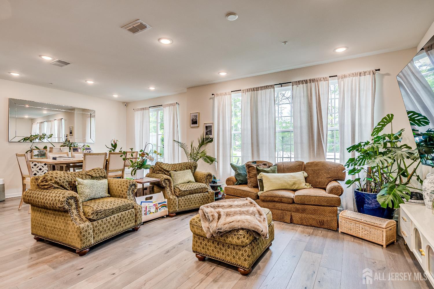 224 Park Lane, Dunellen, New Jersey image 5