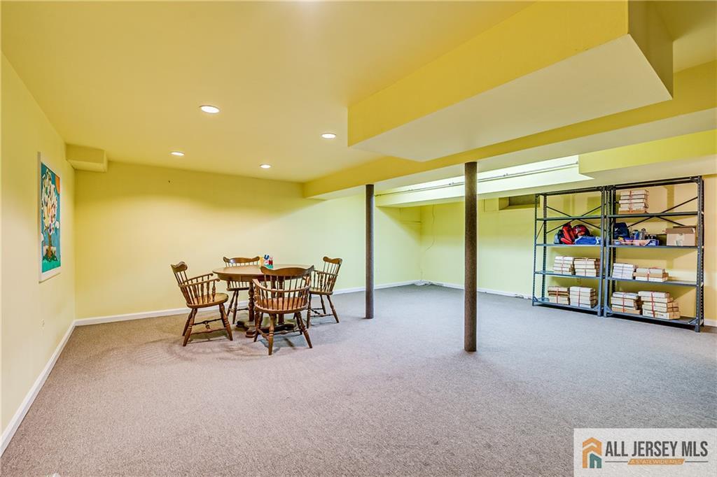 35 Groendyke Lane, Plainsboro, New Jersey image 18