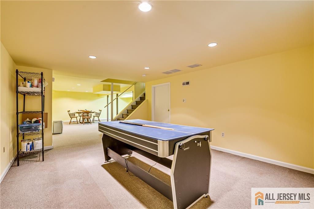 35 Groendyke Lane, Plainsboro, New Jersey image 19