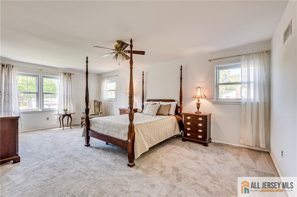 35 Groendyke Lane, Plainsboro, New Jersey image 13