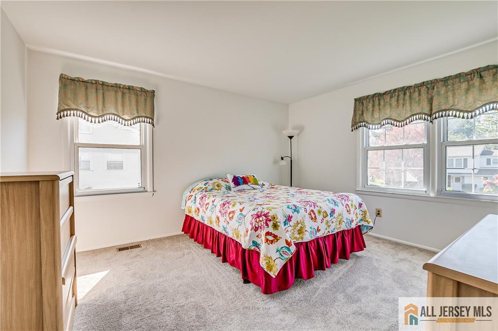 35 Groendyke Lane, Plainsboro, New Jersey image 16