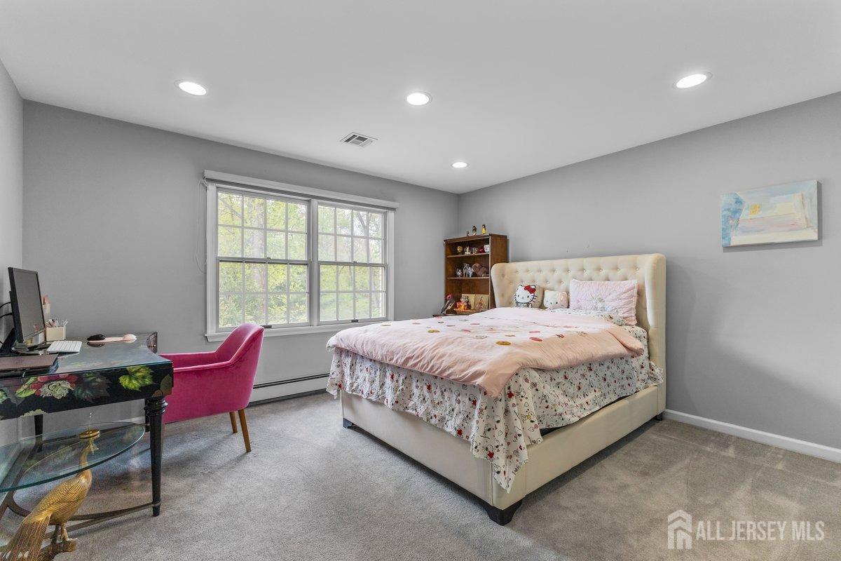 818 Holmdel Road #B, Holmdel, New Jersey image 32