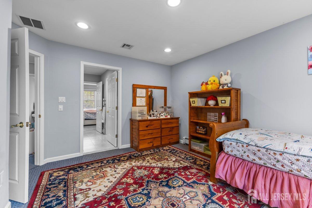 818 Holmdel Road #B, Holmdel, New Jersey image 35