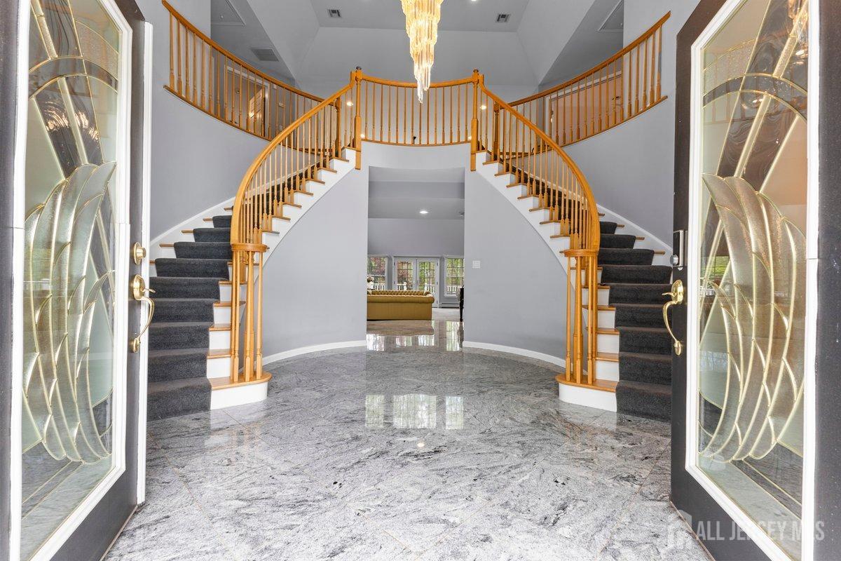 818 Holmdel Road #B, Holmdel, New Jersey image 4