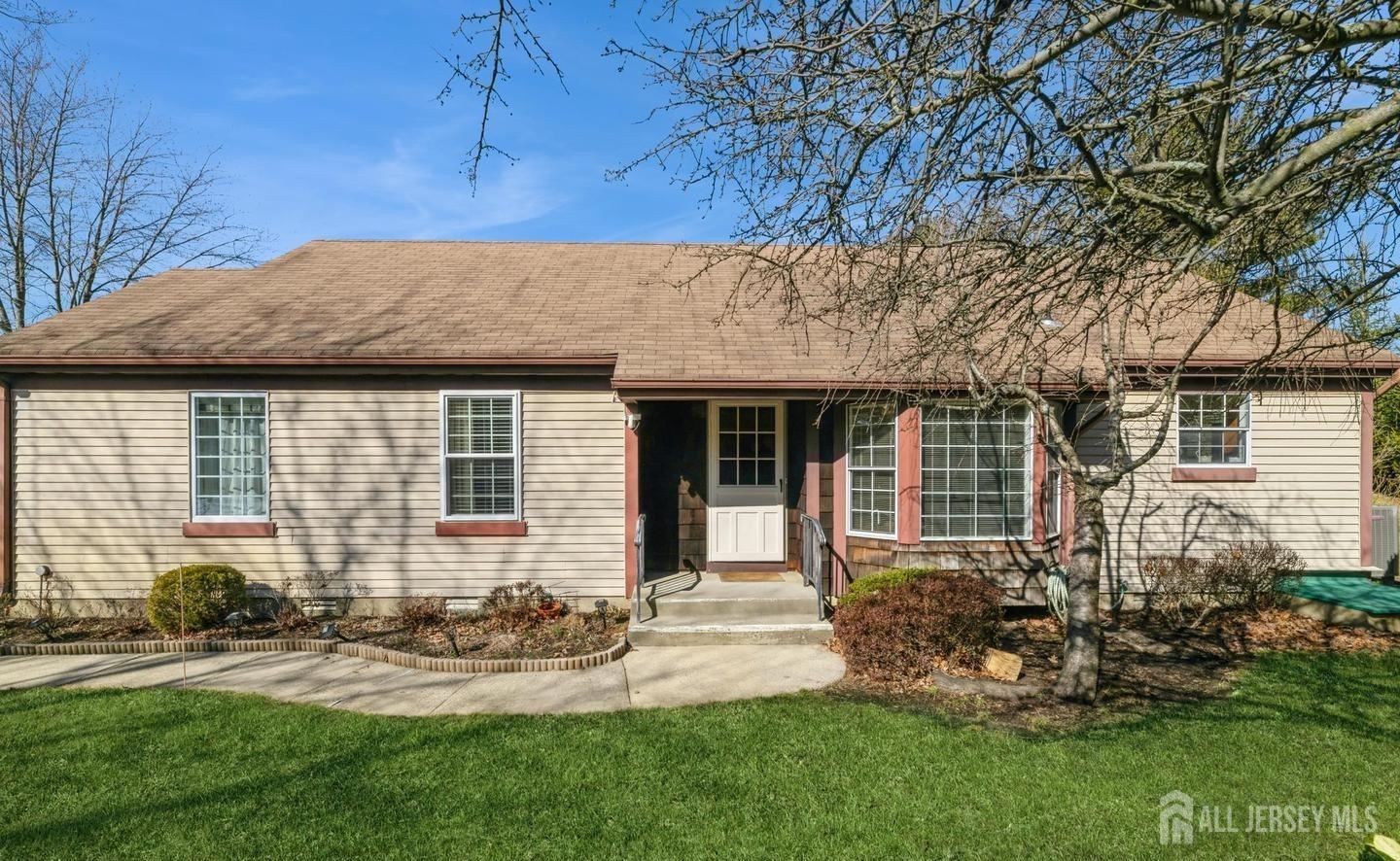 153-A Concordia Circle, Middlesex, New Jersey image 1