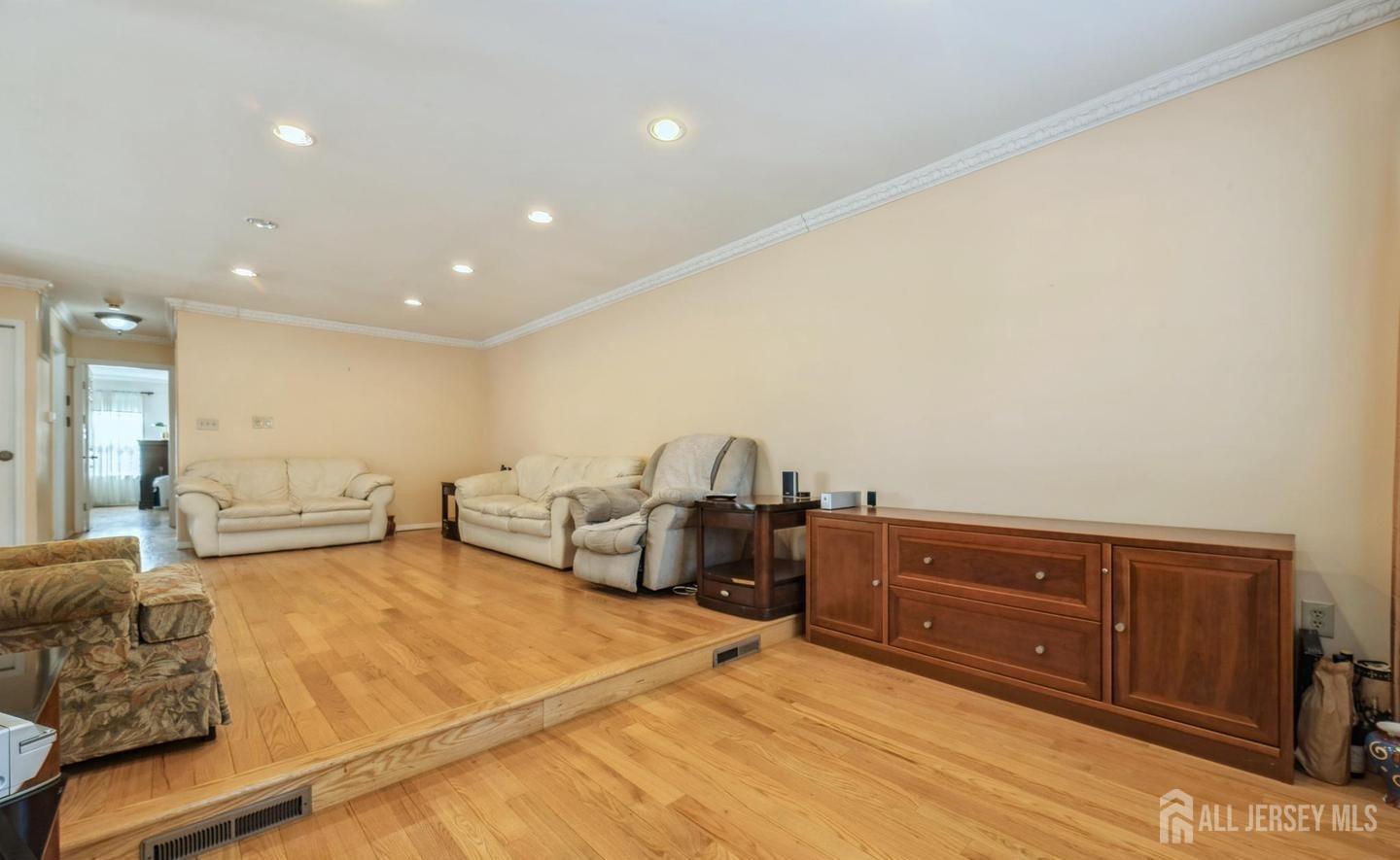 153-A Concordia Circle, Middlesex, New Jersey image 17