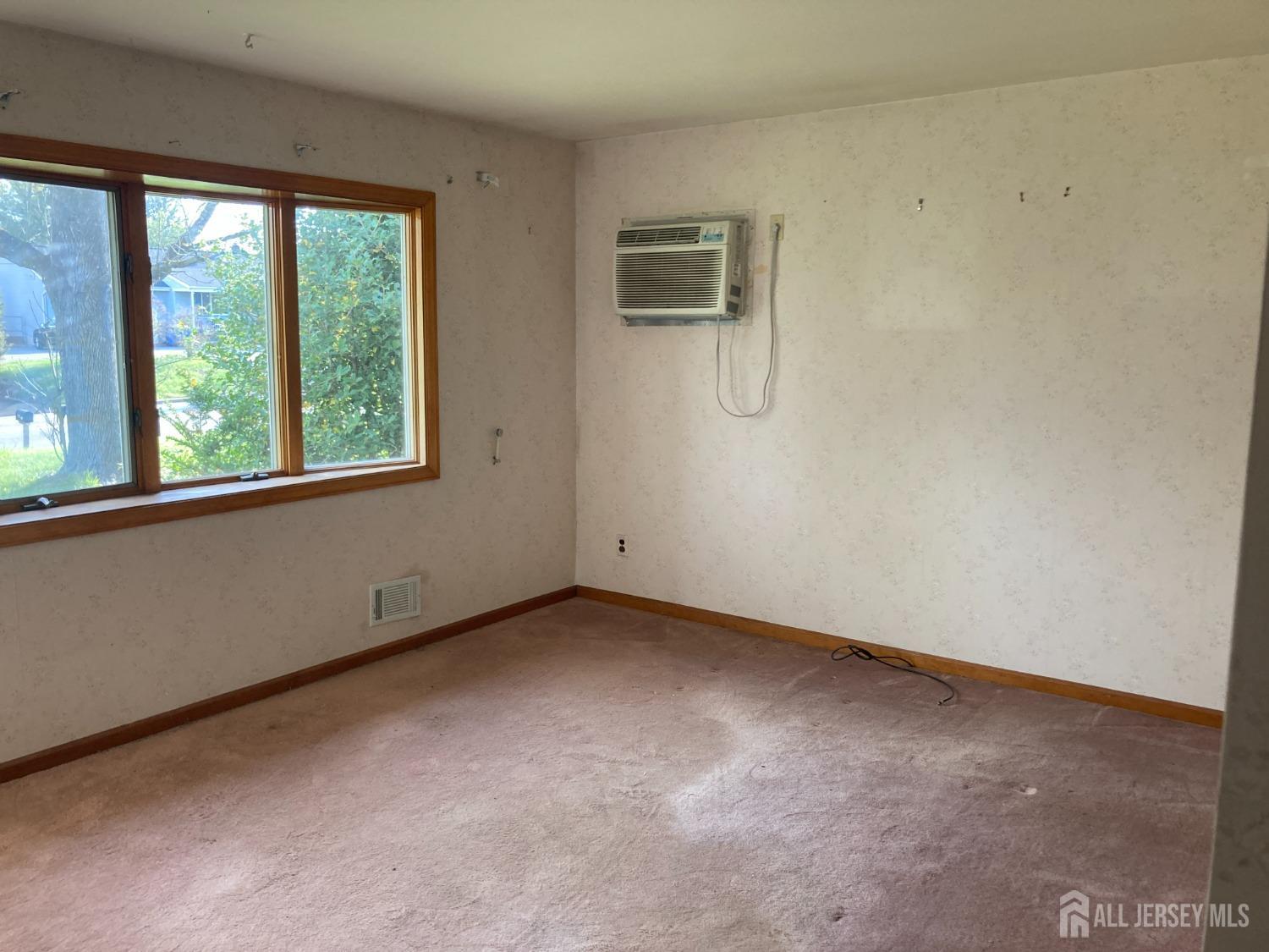 552 Old York Road, Branchburg, New Jersey image 9