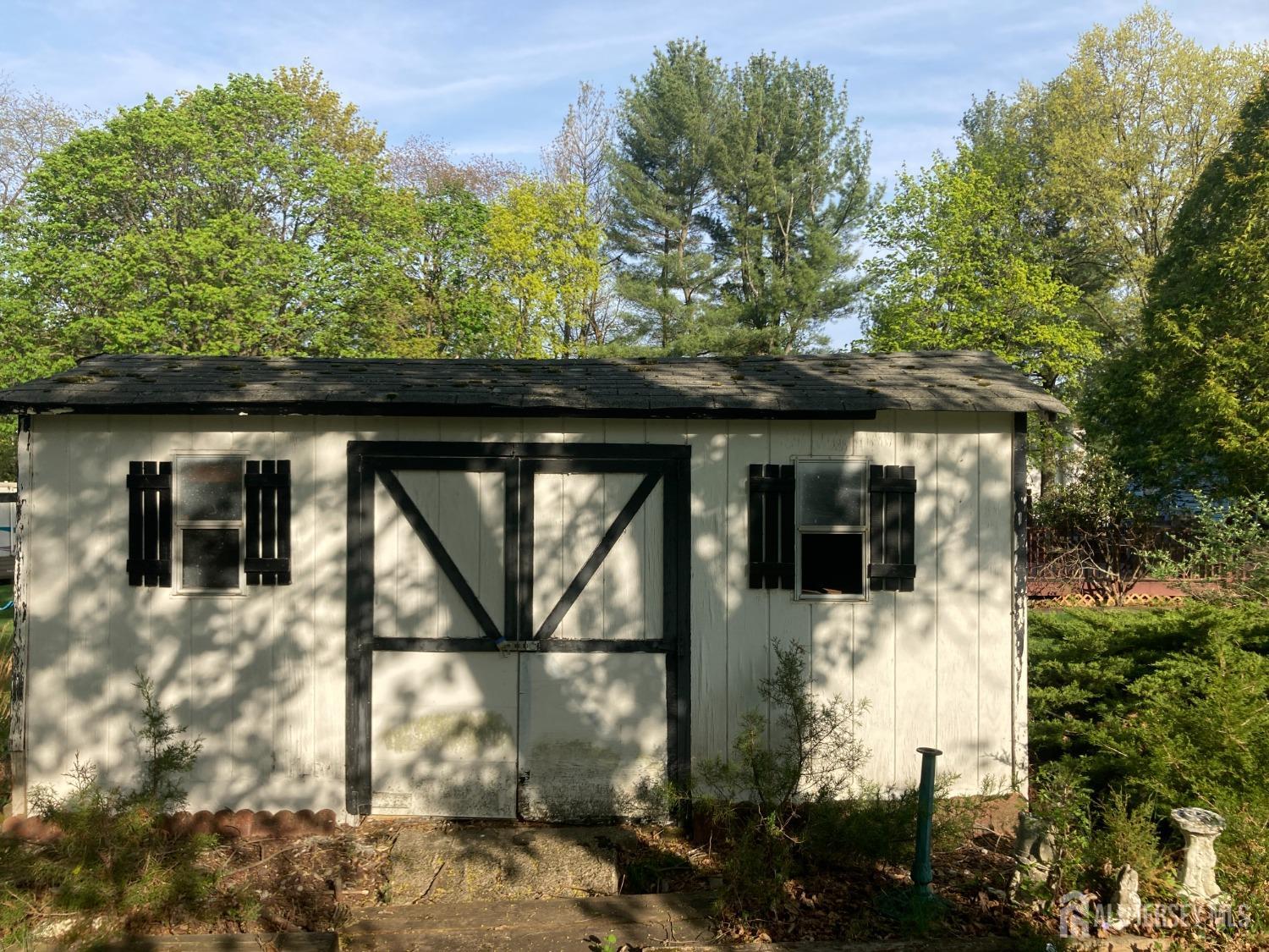 552 Old York Road, Branchburg, New Jersey image 5