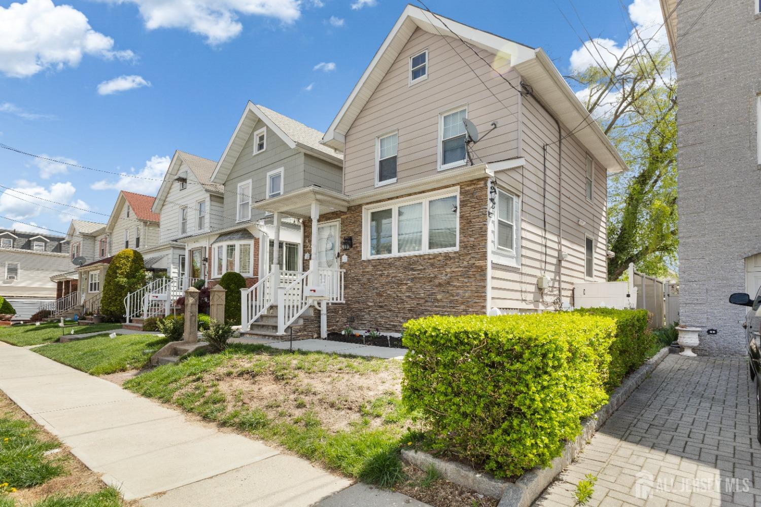 436 Forest Street, Kearny, New Jersey image 2