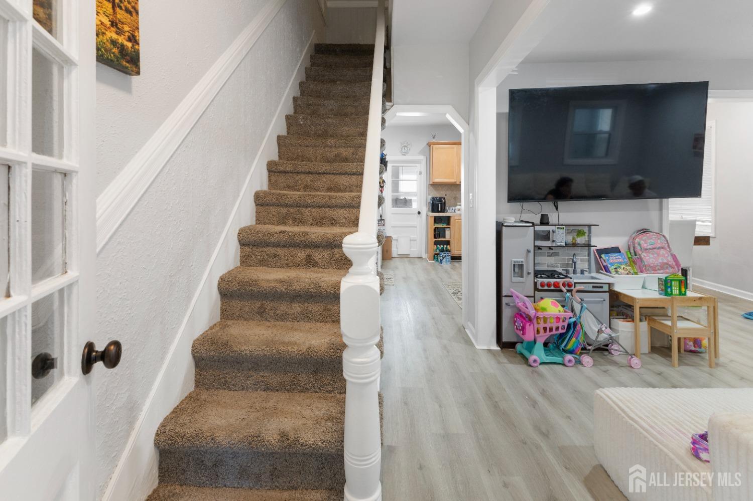 436 Forest Street, Kearny, New Jersey image 4